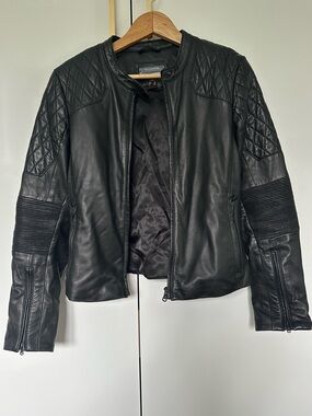 Danier Leather Moto Jacket size small